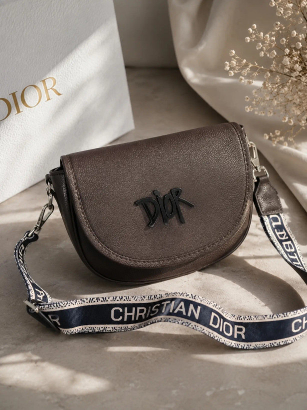 کیف پاسپورتی بند پهن dior کد 910770