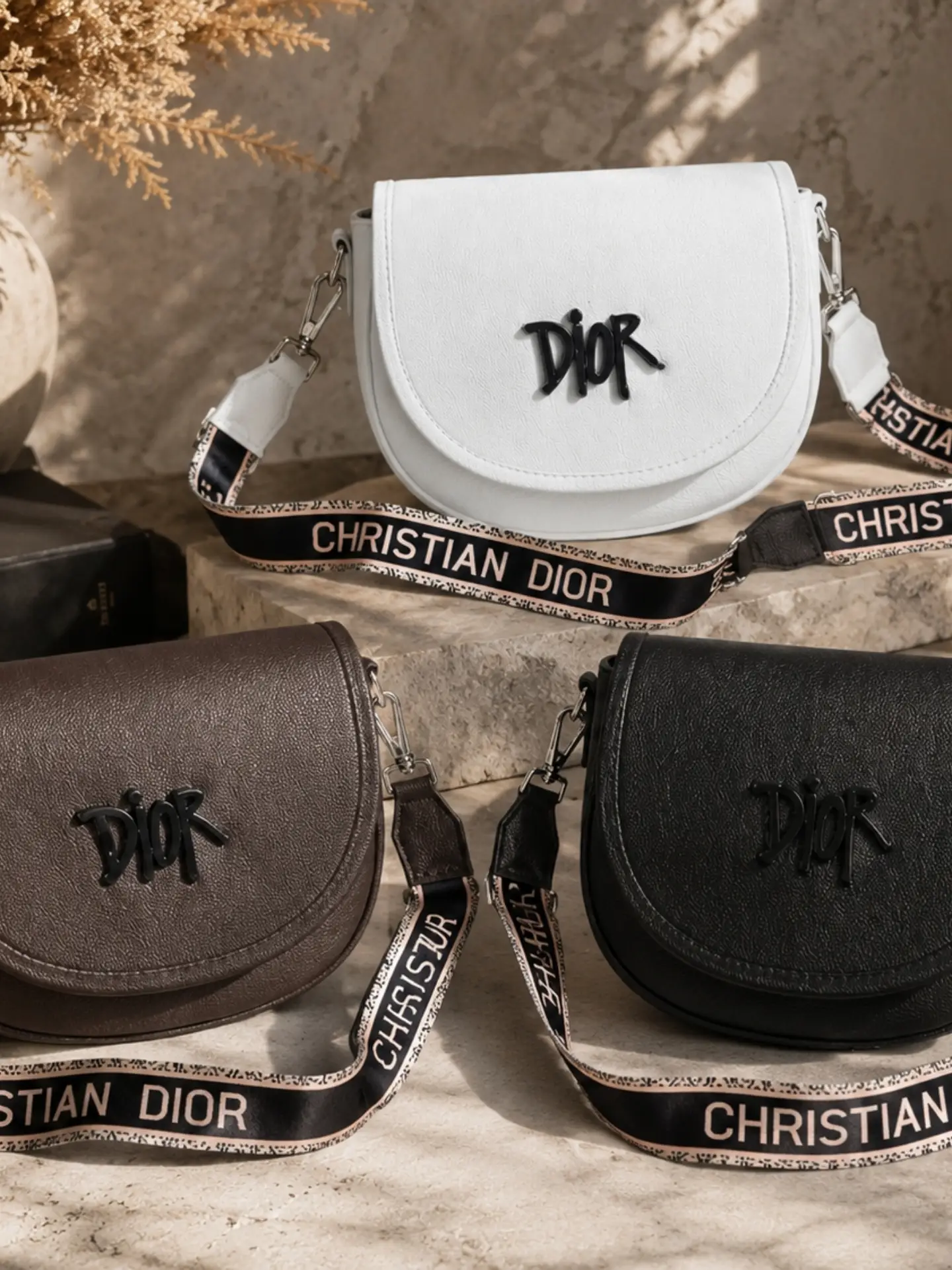 کیف پاسپورتی بند پهن dior کد 910770